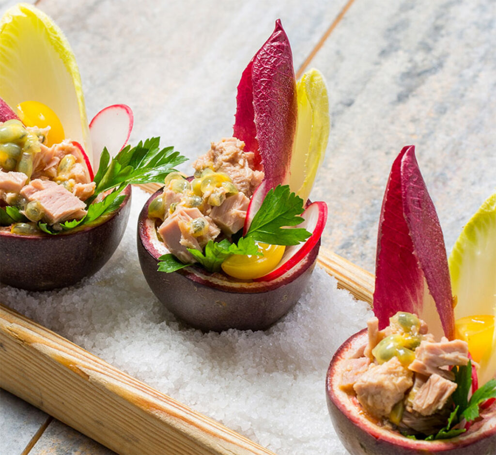 Salada Bom Petisco com Maracujá