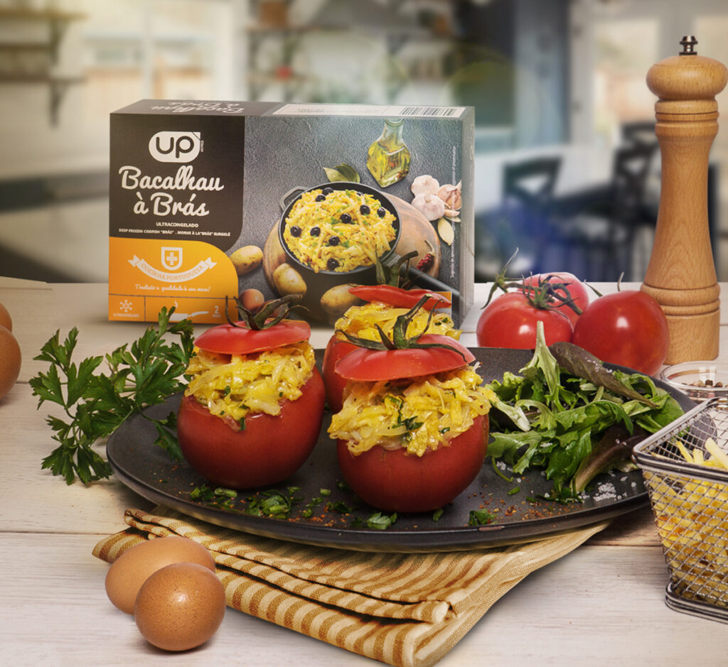 Tomates Recheados com Bacalhau a Brás