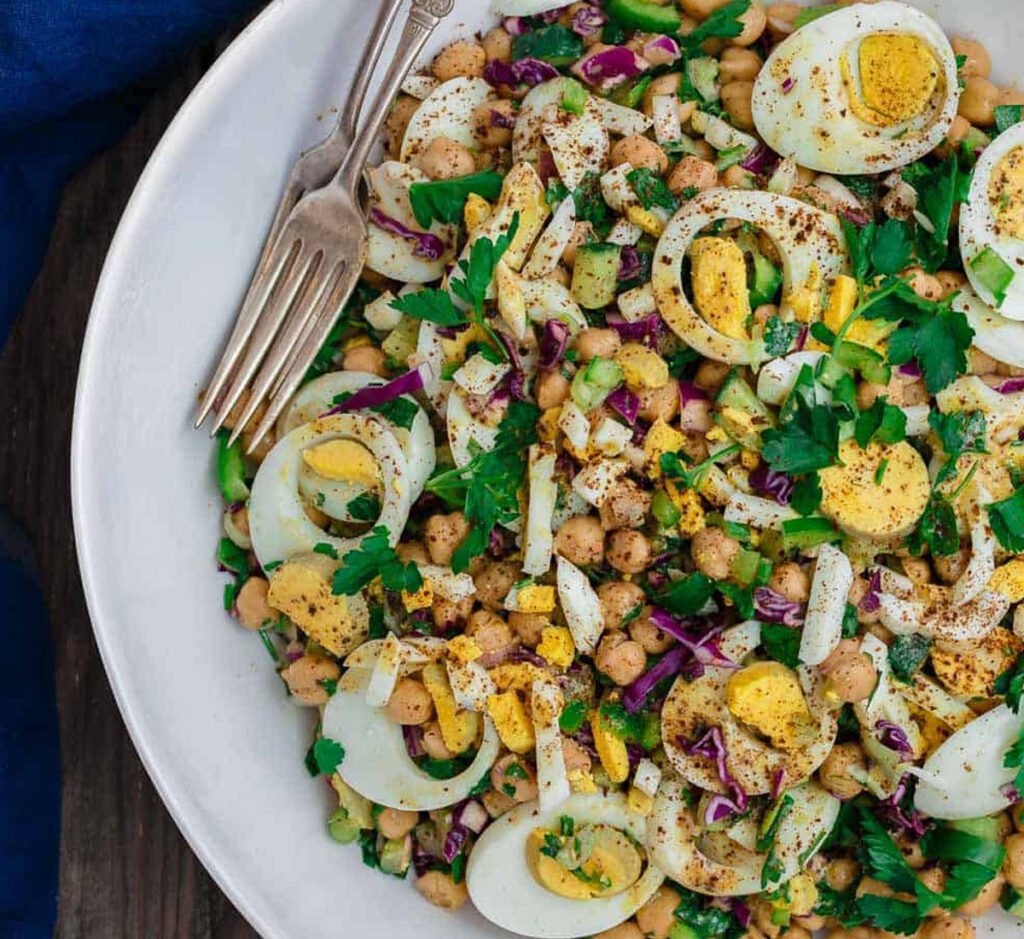 Salada de Feijão Frade, Atum e Ovo Cozido