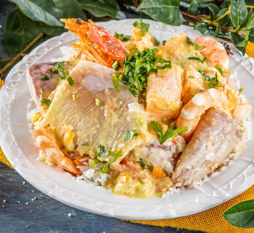 Caril de Peixe com Camarão