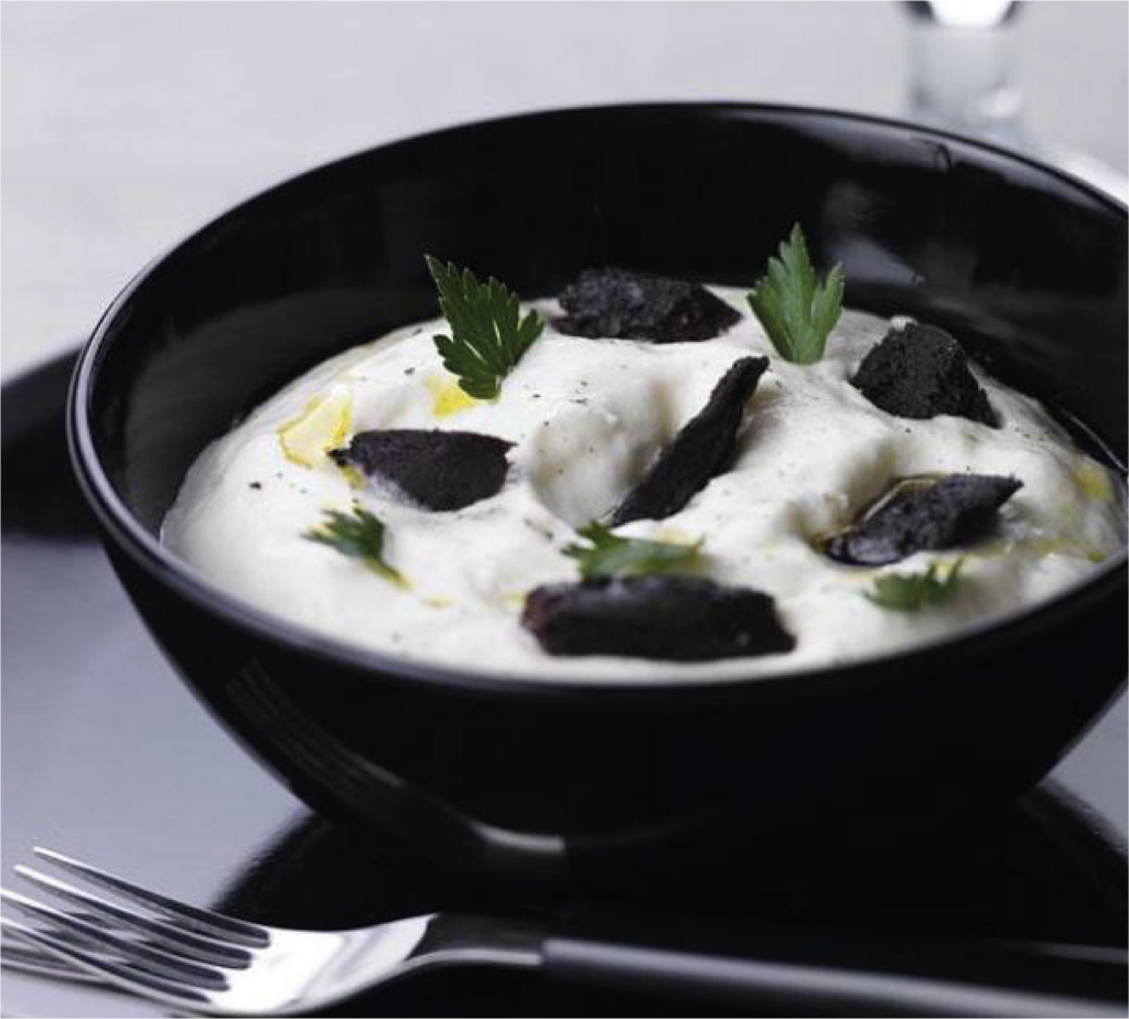 Espuma de Puré de Batata Maggi com Morcela da Guarda