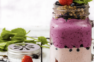 Crumble de Cereais Fitness e Compota de Fruta