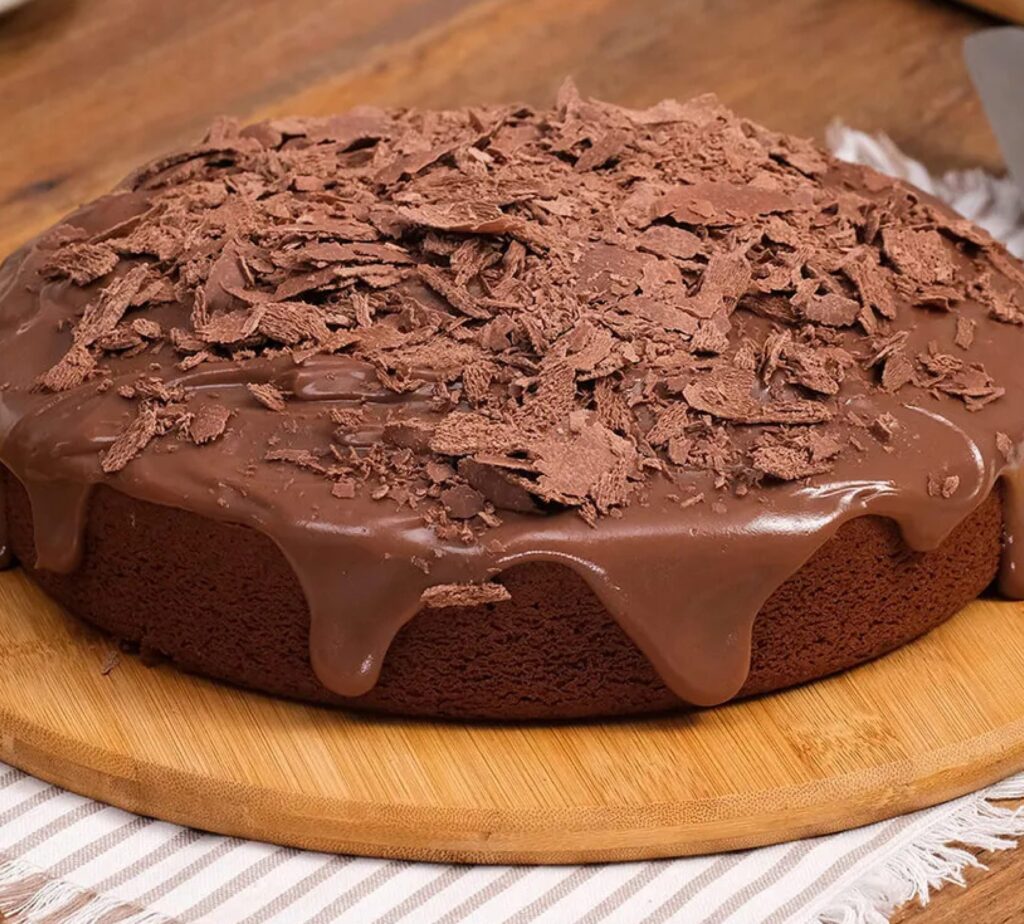 Bolo de Chocolate com Cobertura Milka