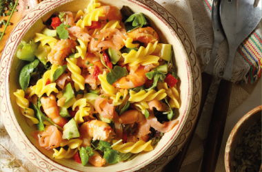 Salada Fria de Lírios com Tamboril, Gambas e Maioneses de Mel
