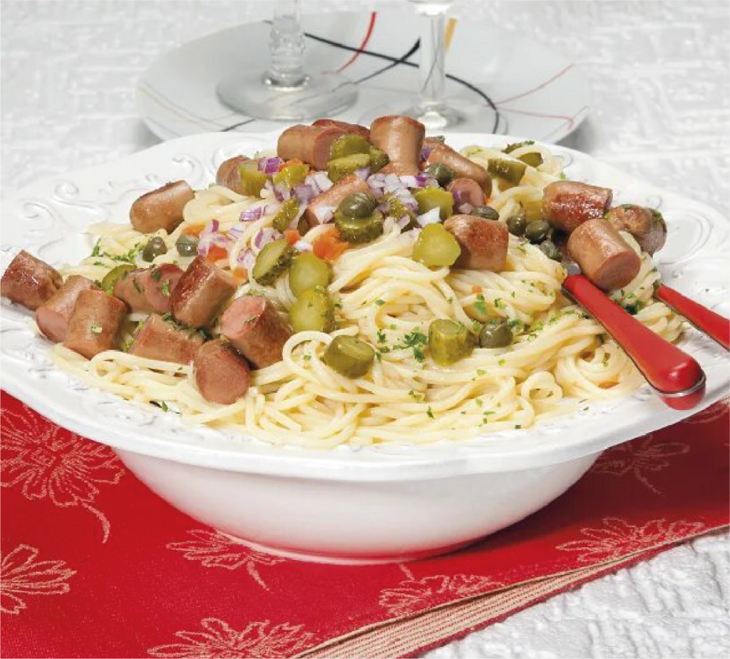 Esparguete com molho de salsicheiro