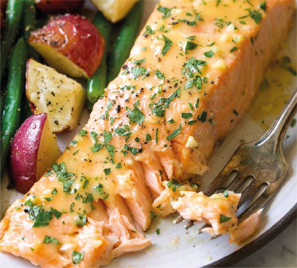 Salmão no forno com ervas aromáticas