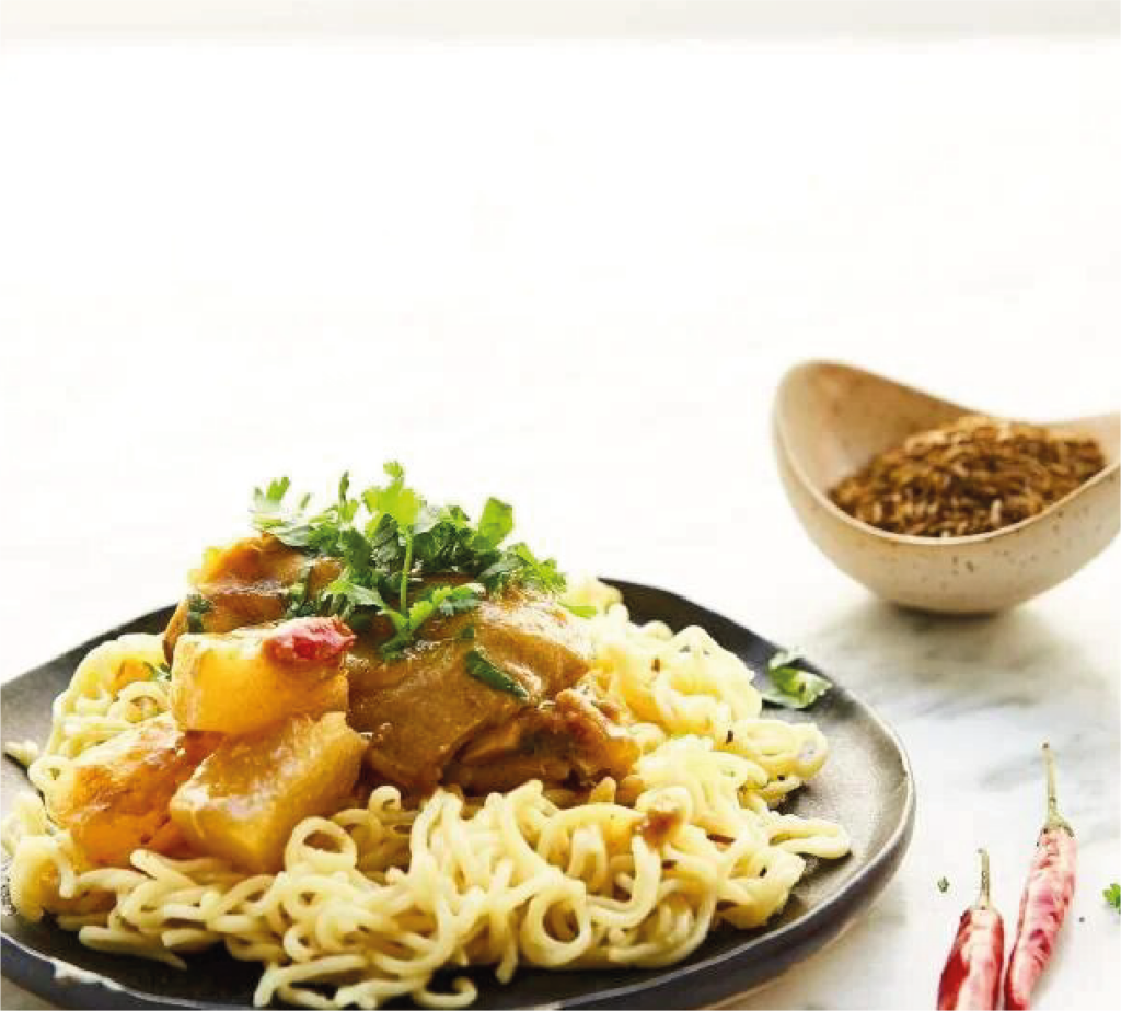 Caril de Frango com Noodles Maggi