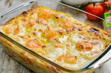Lasanha de bacalhau com camarão