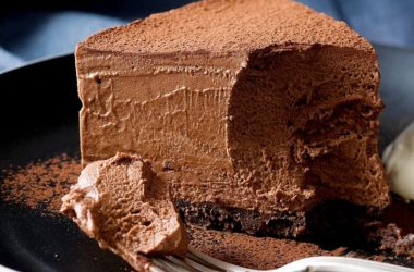 Bolo de Chocolate com 3 ingredientes
