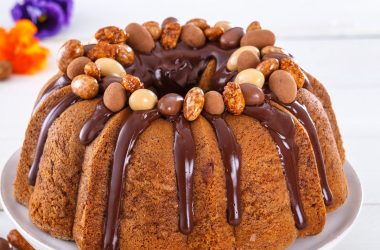 Bolo de cenoura de Páscoa