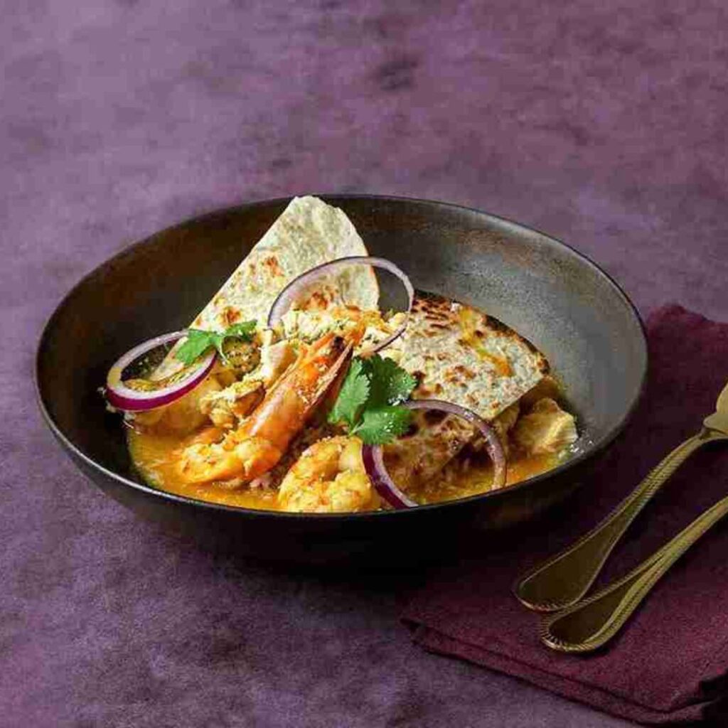 Caril de Peixe com Gambas