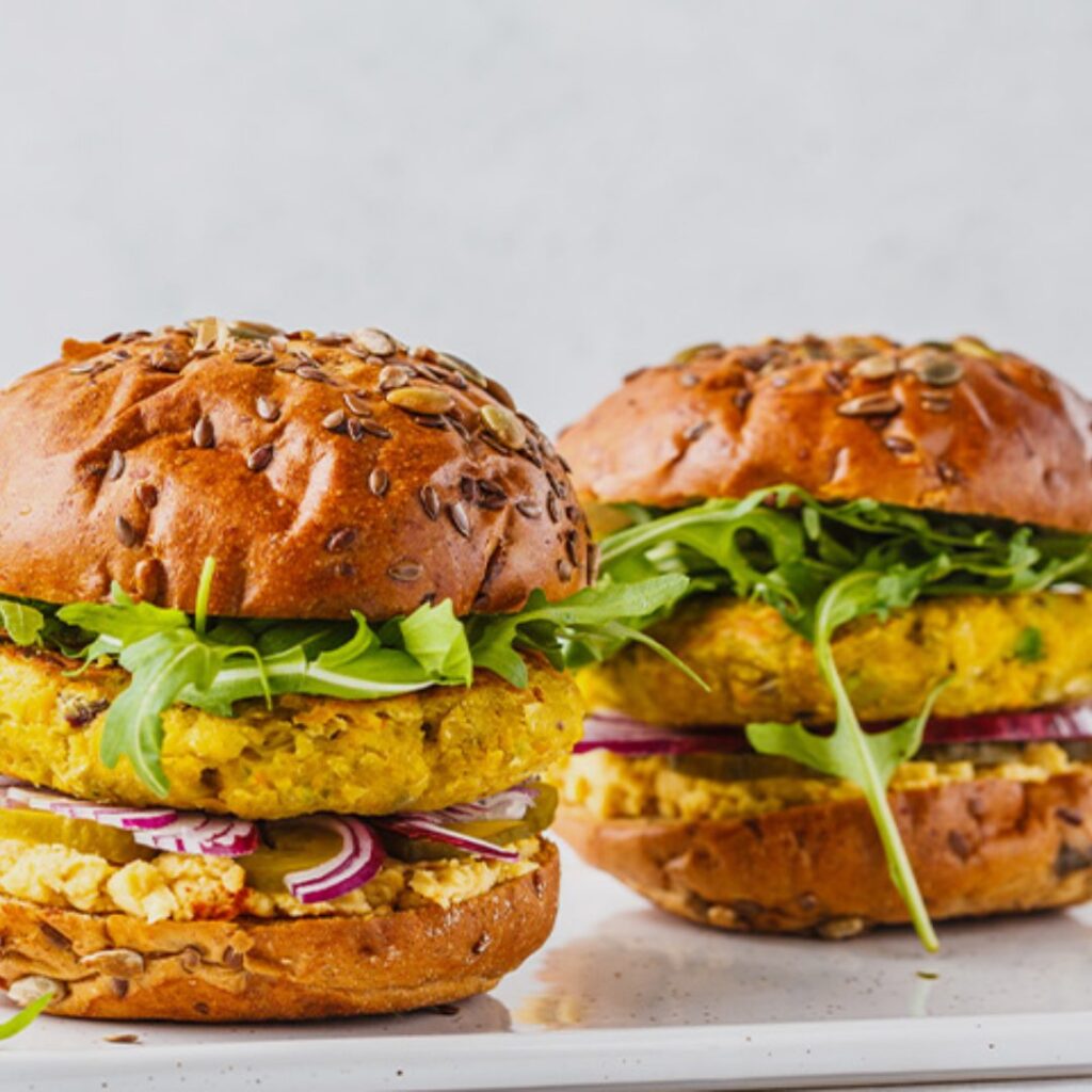Burger de Pescada com Alface e Ketchup Caseiro