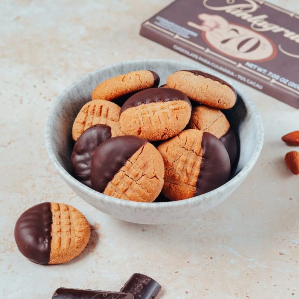 Bolachas de Amêndoa com Chocolate