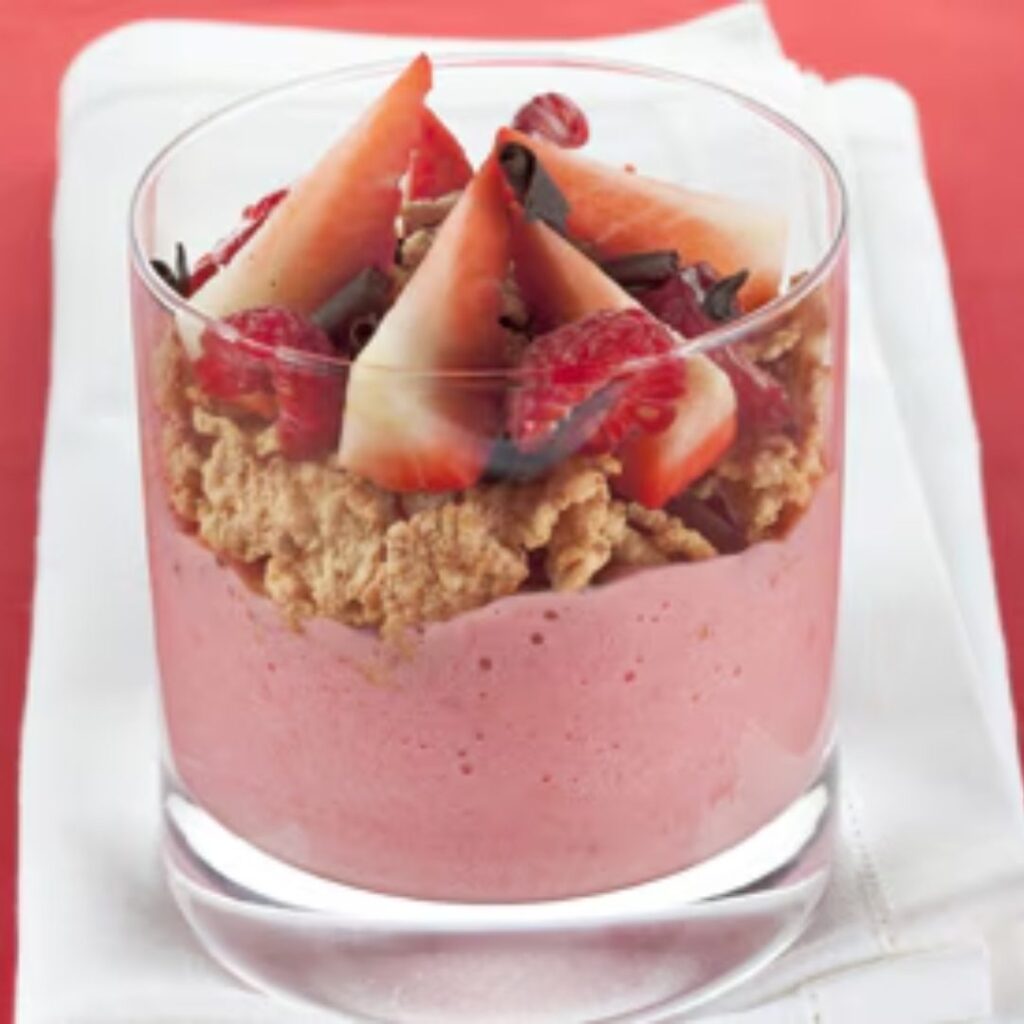 Cereais Special K e Batido de Iogurte e Morangos