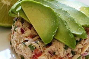 Ceviche de atum em conserva