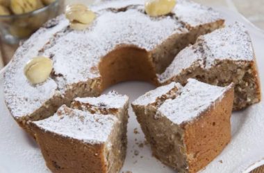 Bolo de castanha e frutos secos
