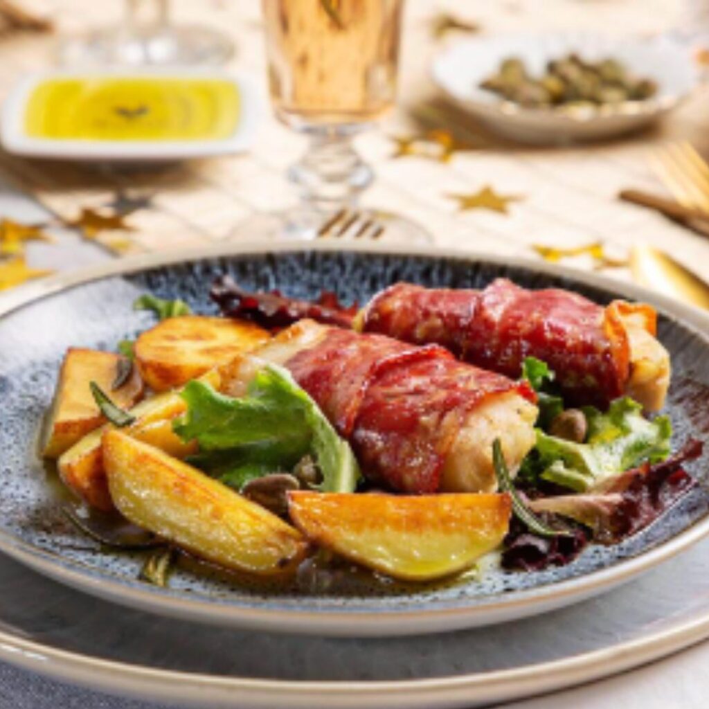 Lombos de peixe com bacon e batatas salteadas