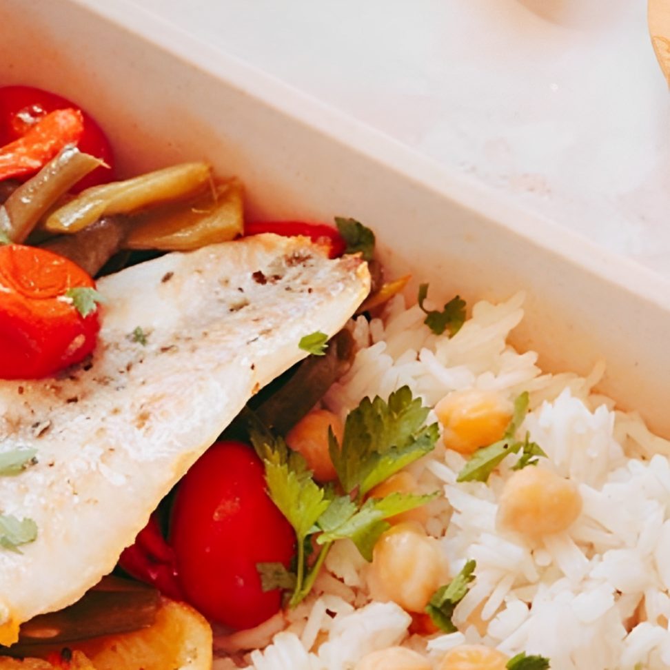 Arroz Basmati de grão e filetes de pescada (no forno)