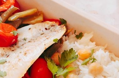 Arroz Basmati de grão e filetes de pescada (no forno)