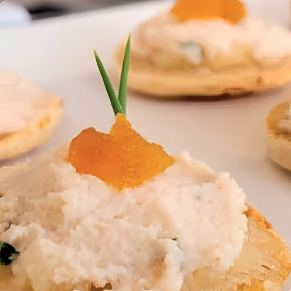 Canapés de Pão de Queijo