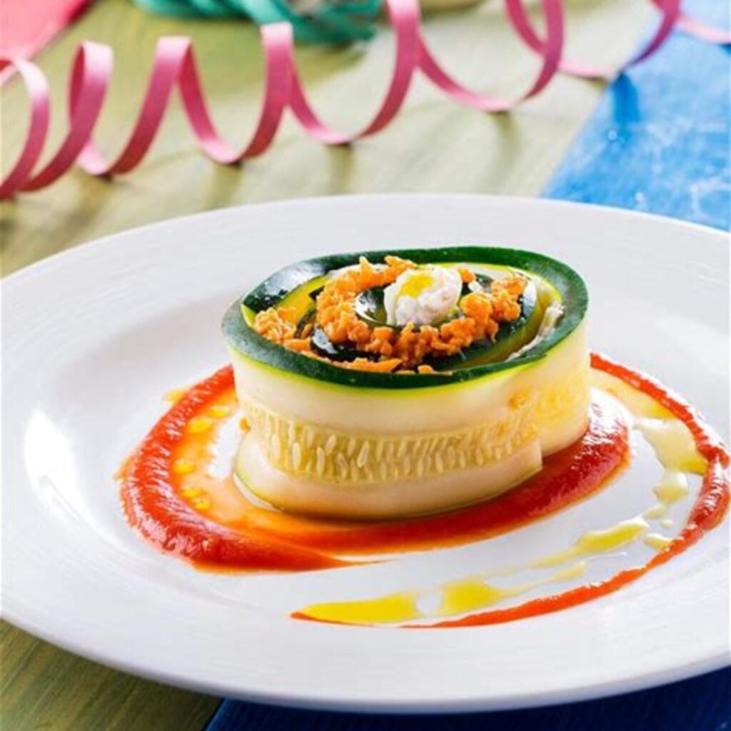 Picadinho de porco com queijo creme e fatias de courgette