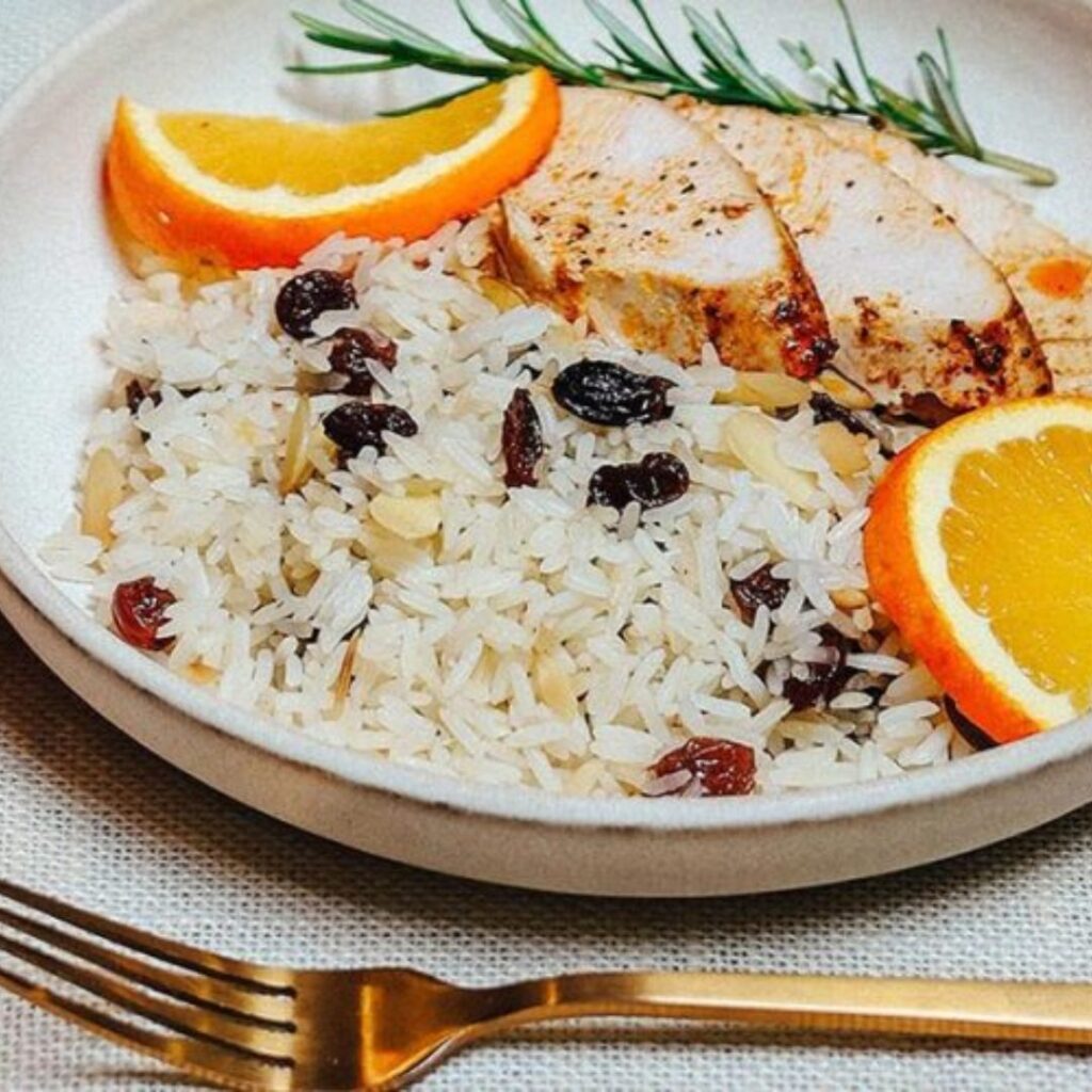 Arroz com Passas e Peru