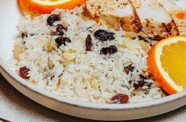 Arroz com Passas e Peru