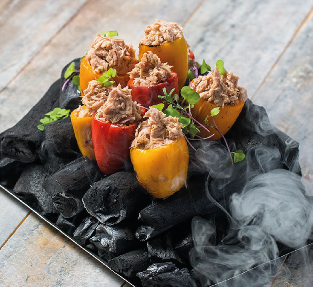 Pimentos Assados no Carvão e Bom Petisco