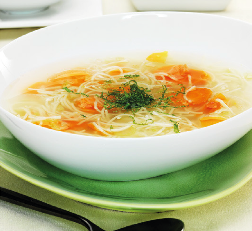 Sopa de Aletria com Legumes