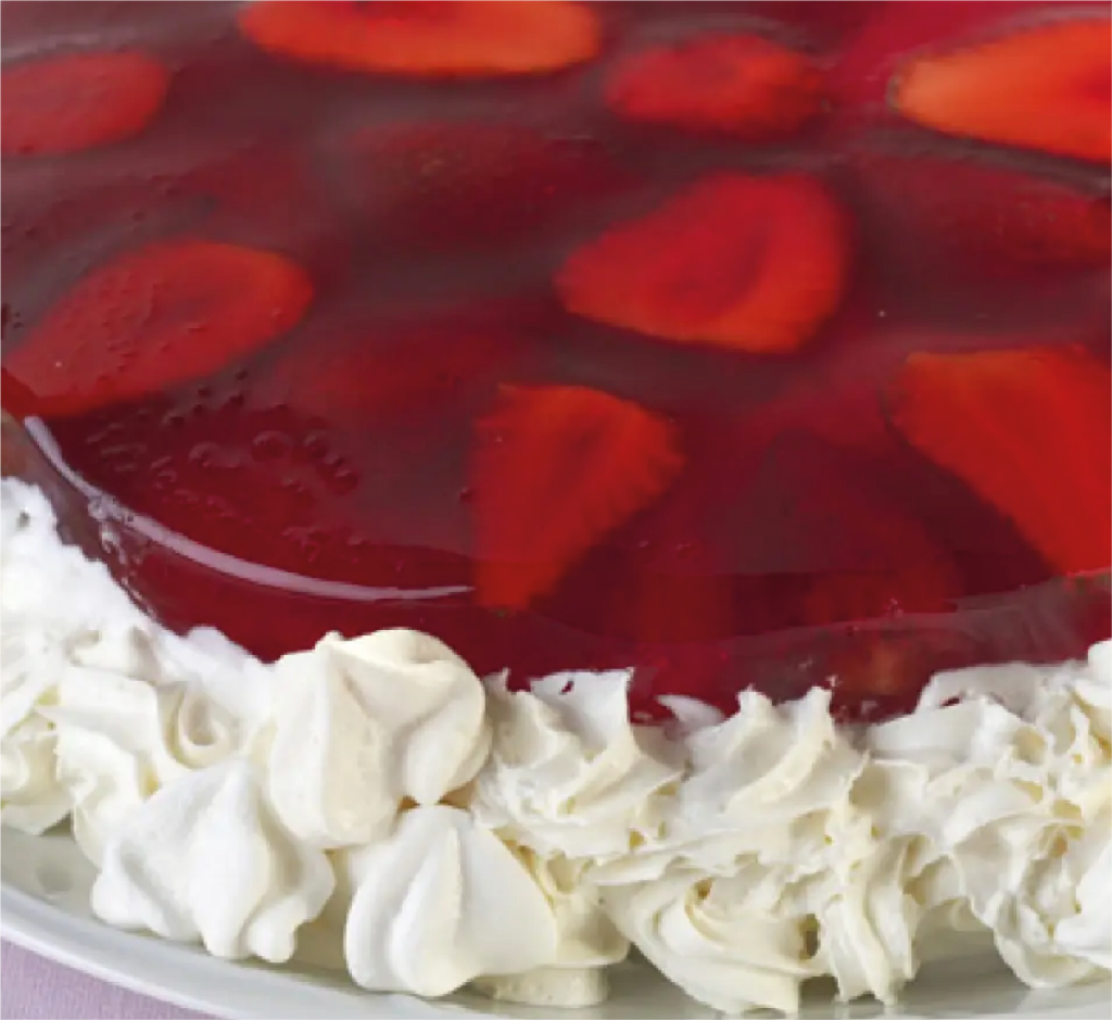 Bolo Gelatina de Morango com Mousse de Café