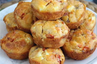 Bolinhos de Atum, Tomate e Queijo Feta
